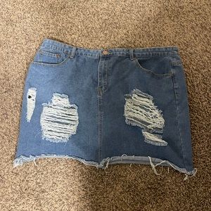 Plus size Boohoo mini denim skirt